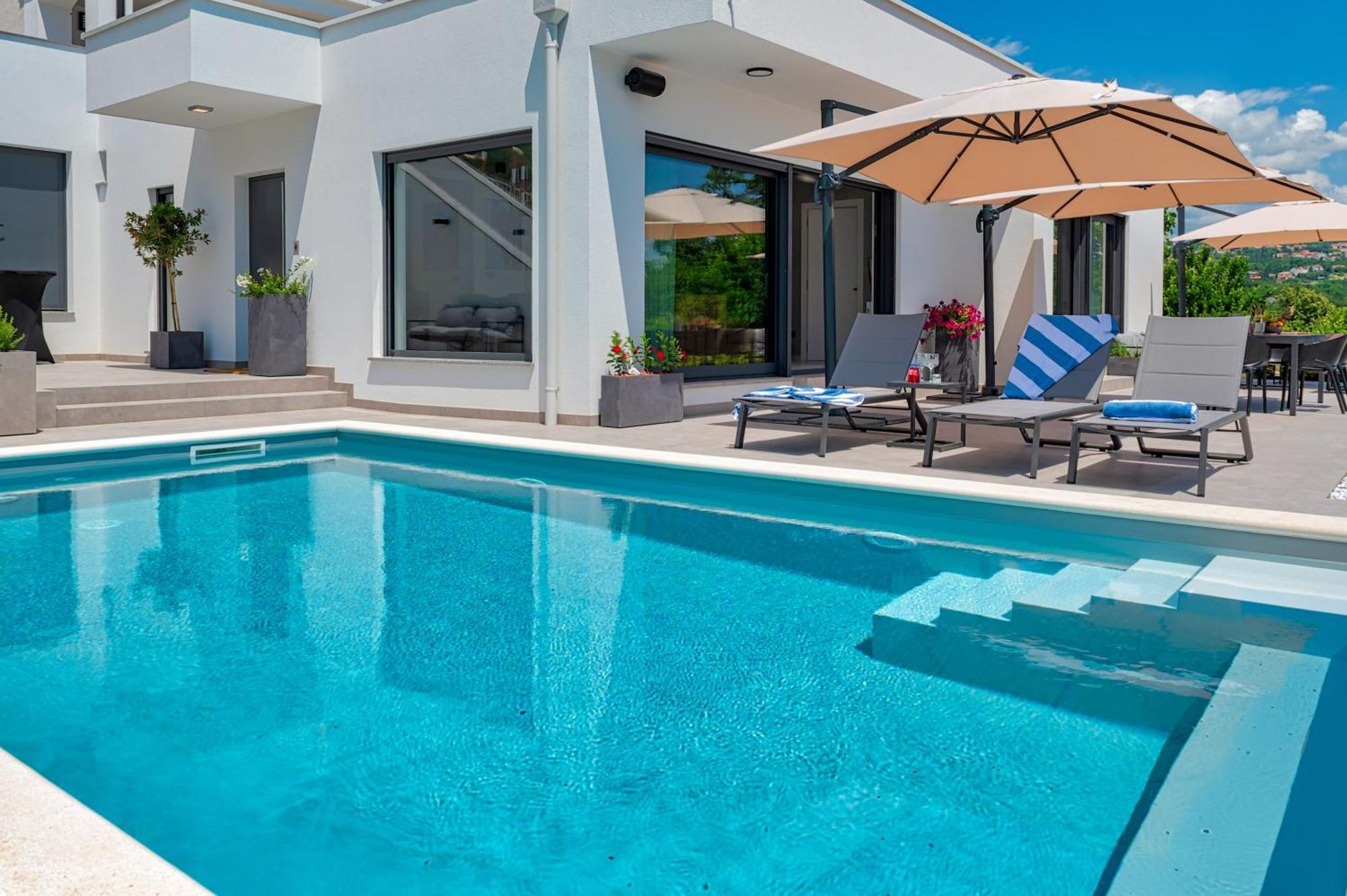 Casa Marta With Pool And Sea View Villa *