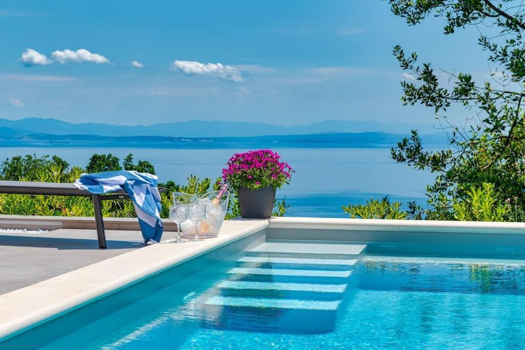 Villa Casa Marta With Pool And Sea View *